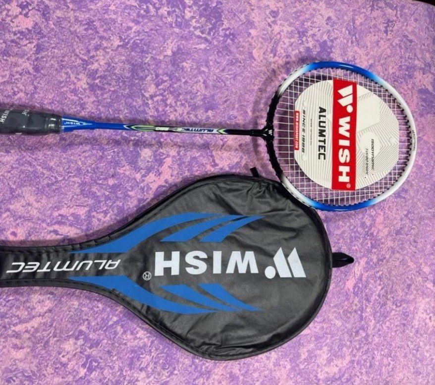 راکت بدمینتون ویش نیم کاور کد 317/320